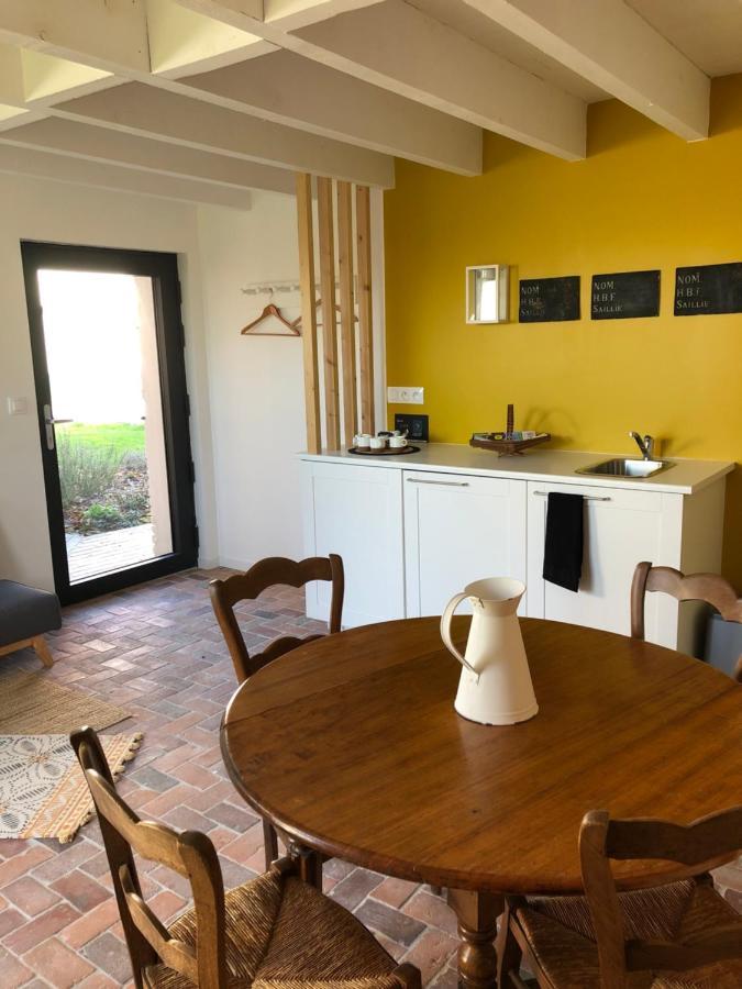We Maison D'Hotes Касел Екстериор снимка