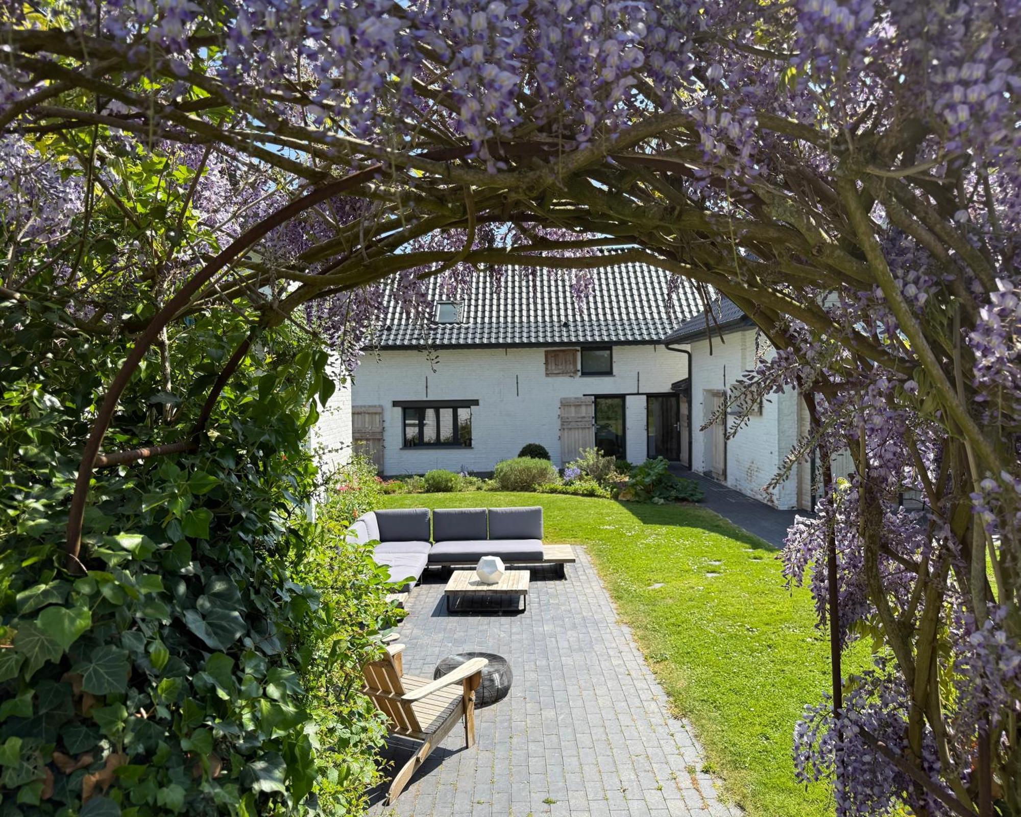 We Maison D'Hotes Касел Екстериор снимка